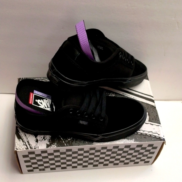Vans Chukka Low Blackout - Picture 3 of 7